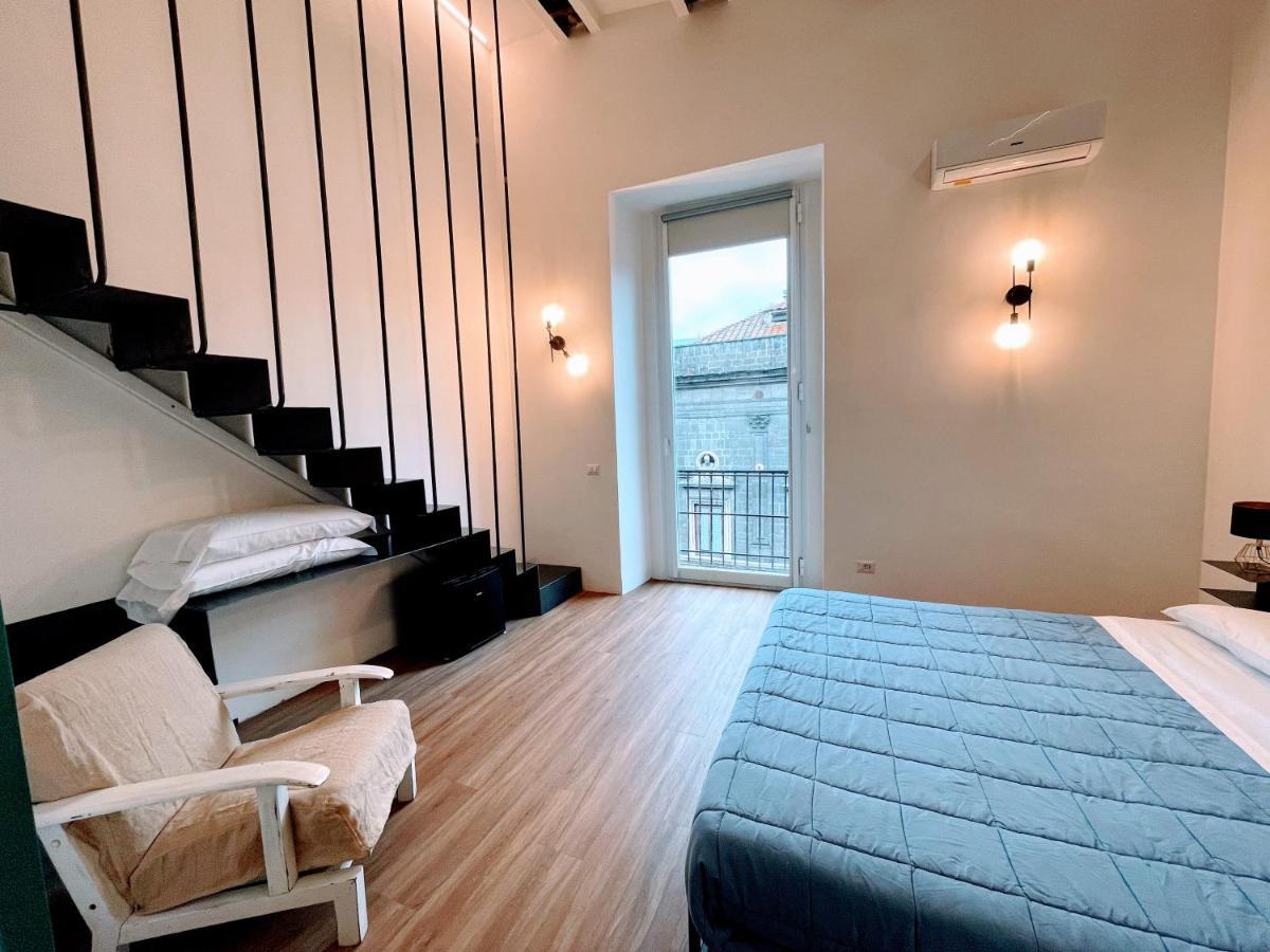 Tutt 'E Sant Luxury Rooms Napoli Bagian luar foto