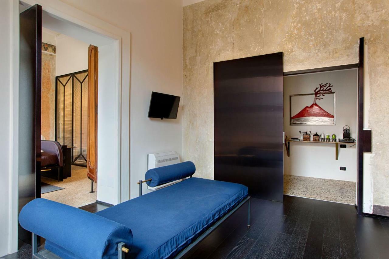 Tutt 'E Sant Luxury Rooms Napoli Bagian luar foto